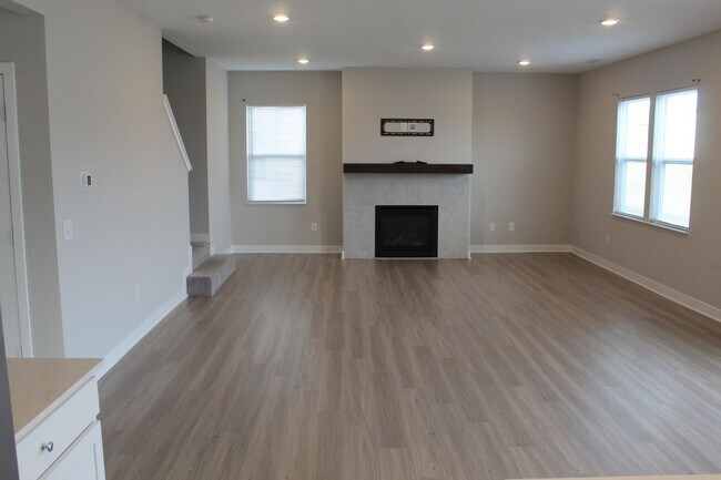 Photo - Spacious 5 BR Home in Avon Schools!