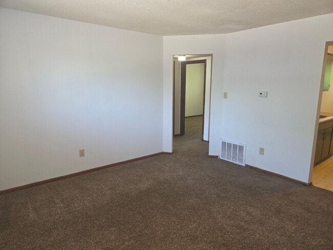 Photo - 924 W Texas Ave Unit B