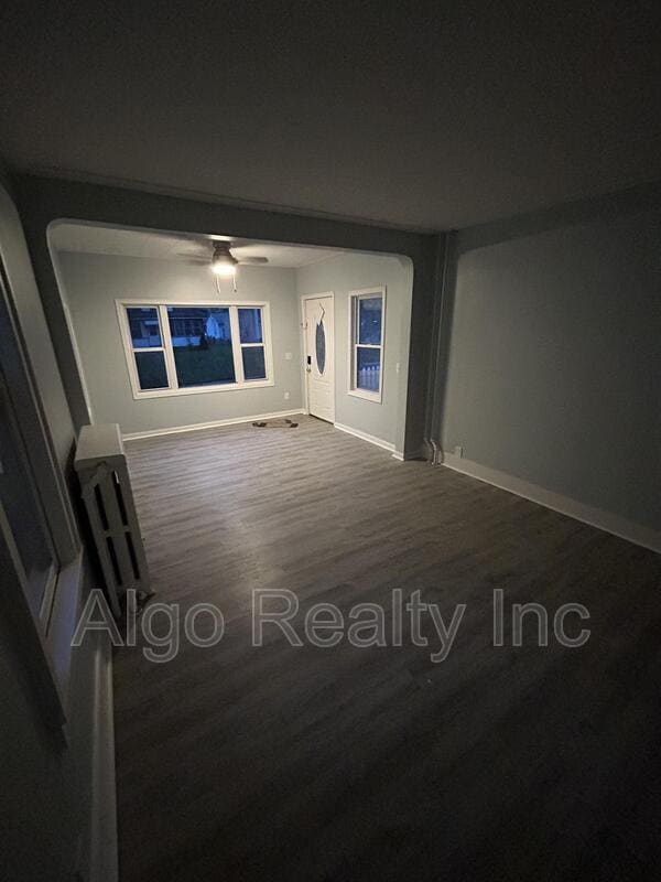 Photo - 1076 Minnehaha Ave E