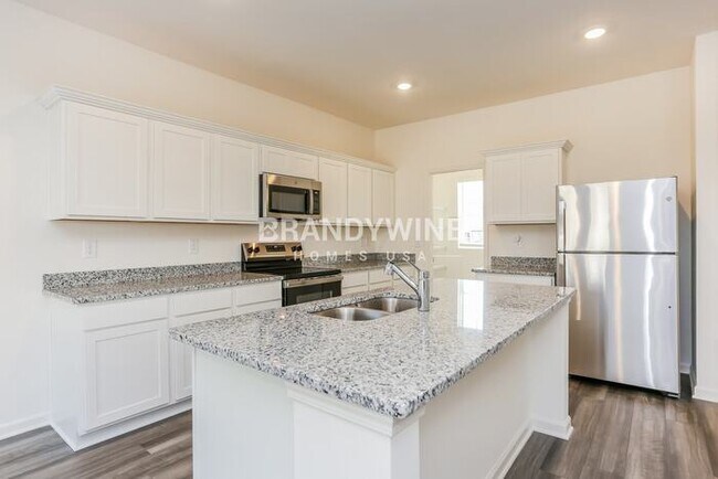 Photo - 83 Rowlett Pl