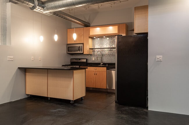 Photo - 2401 S 12th St Unidad 203