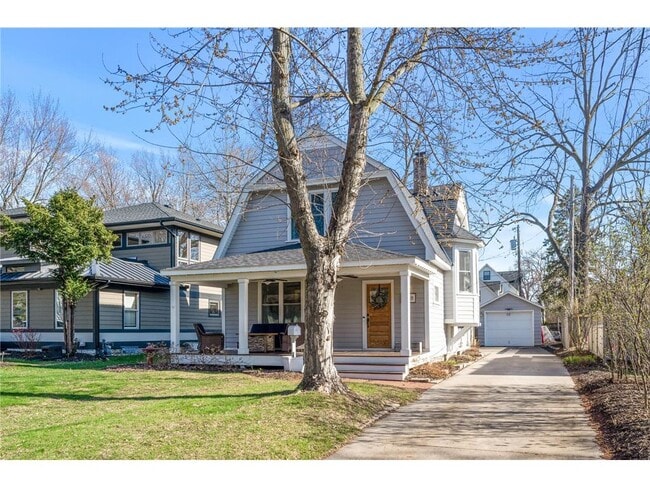 Building Photo - 2168 1st St