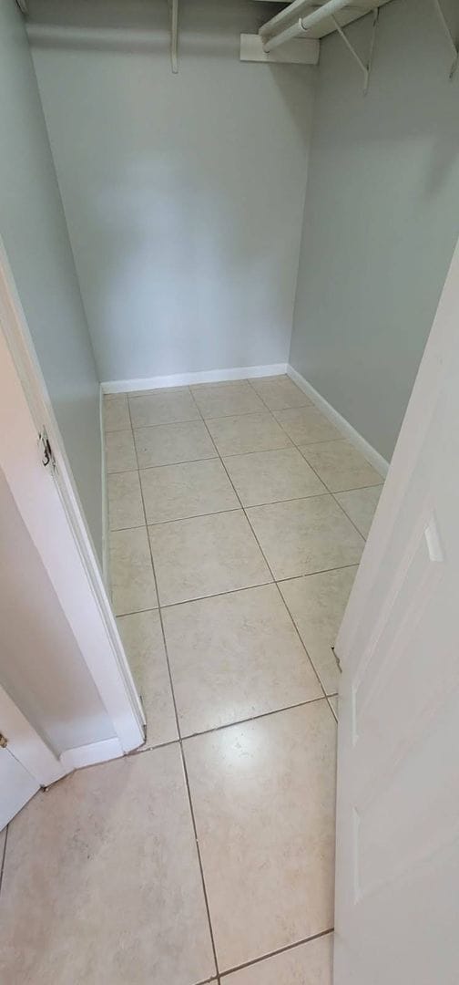 Photo - Great 1/1 in the Heart of Sunrise Unidad 303