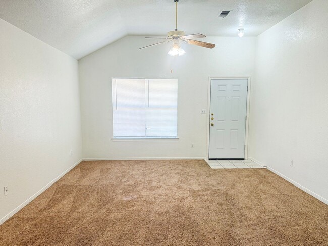 Photo - 3802 Hitchrock Dr Unit B