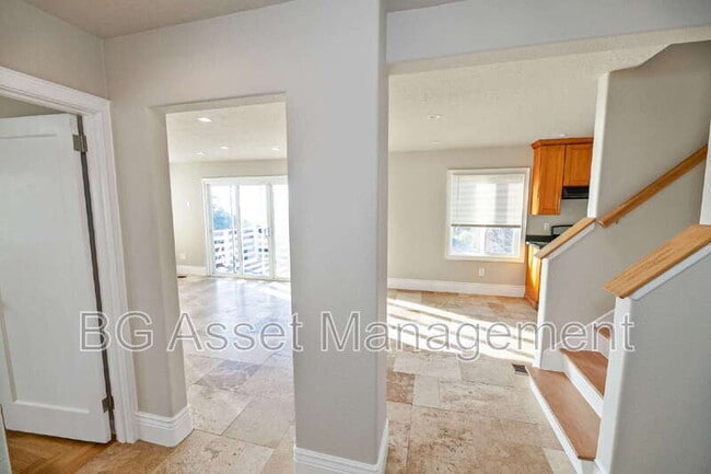 Photo - 1723 Bayo Vista Ave