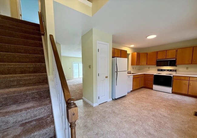 Photo - 2814 Kingston Dr