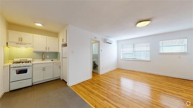 Building Photo - 2405 Abrams Rd Unit S1 Rental