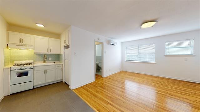 Building Photo - 2405 Abrams Rd Unit S1 Rental