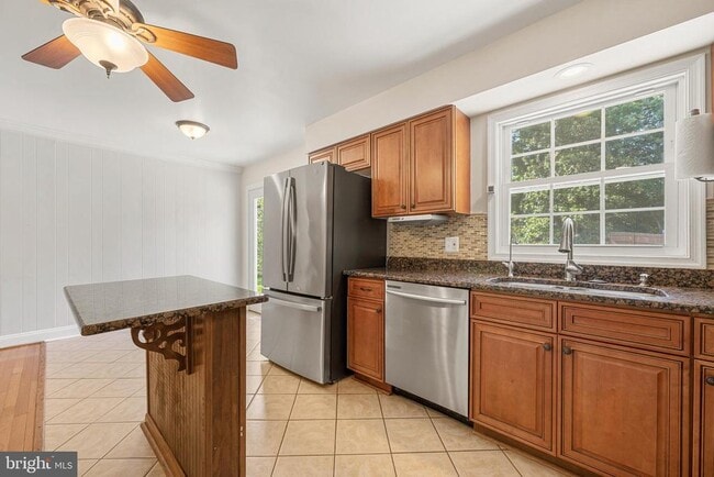 Photo - 13204 Nickleson Dr