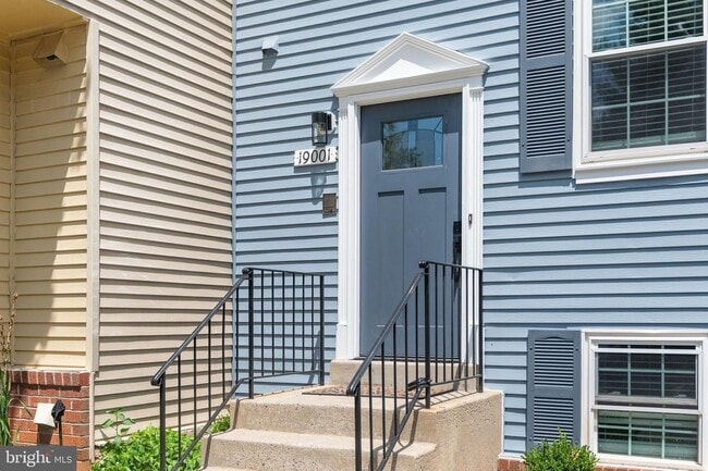 Photo - 19001 Grotto Ln