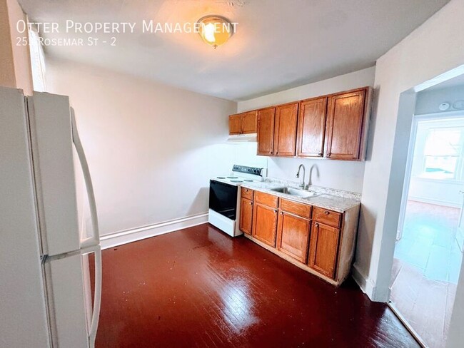 Photo - 253 Rosemar St Unidad 2