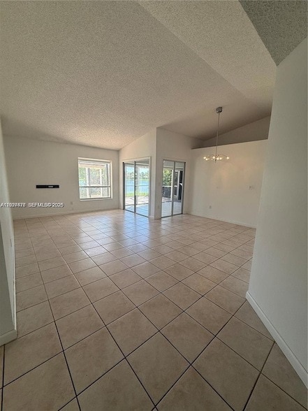 Photo - 665 SE 25th Ln