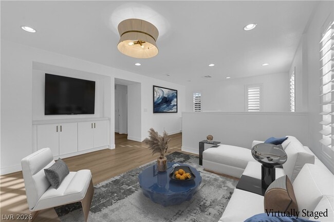 Photo - 465 Cabral Peak St