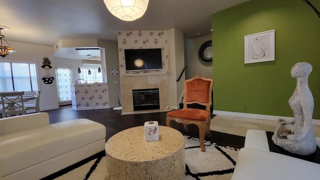 Living Room - 9960 Scripps Vista Way