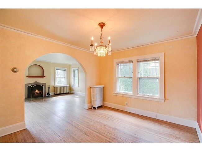 Photo - 5008 Morgan Ave S