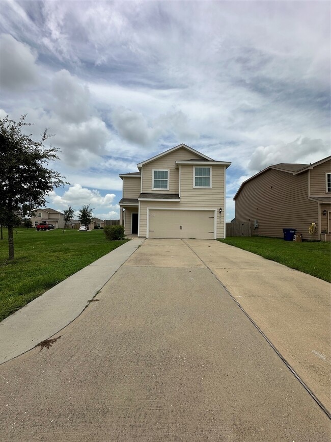 Photo - 5819 Golden Cove Rd