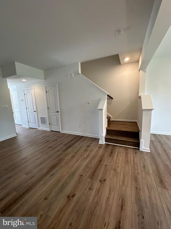 Photo - 65 Melsonby Dr