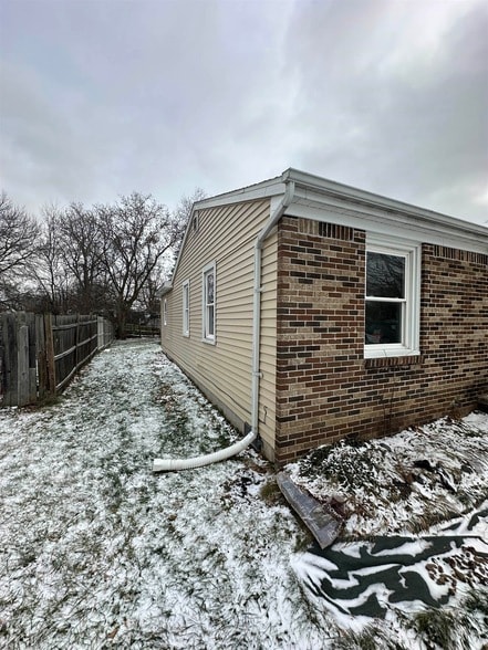 Photo - 748 S 24th St