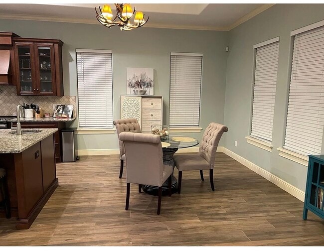 Photo - 921 Foxfire Trail