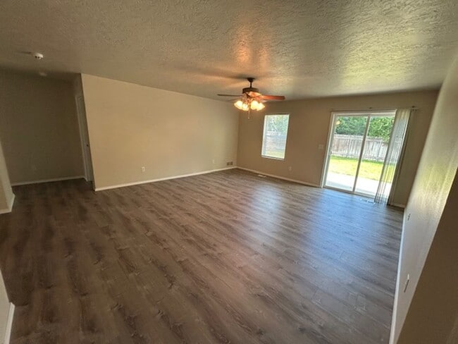 Photo - Lovely Meridian home