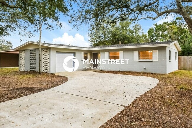 Photo - 3 Bedroom Pet-Friendly Home in Cocoa, FL with Main Street Renewal