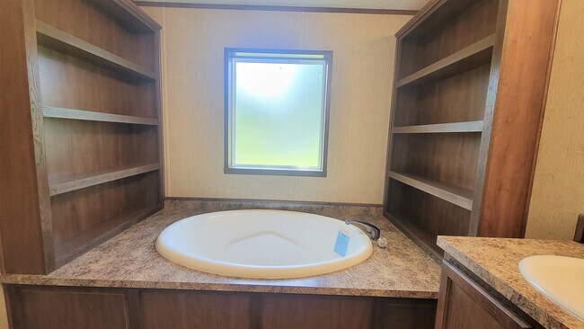 Photo - 87 W Arizona