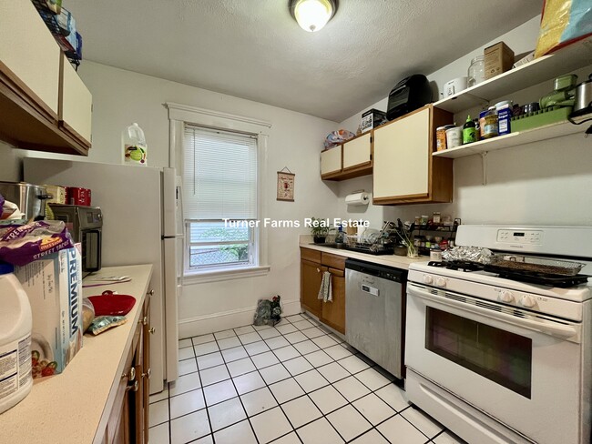 Photo - 26 Union St Unit 1
