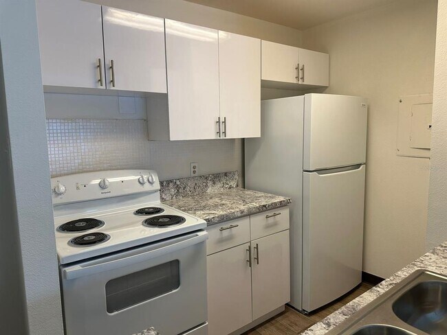 Photo - 3816 Breakwater Way Unit 203
