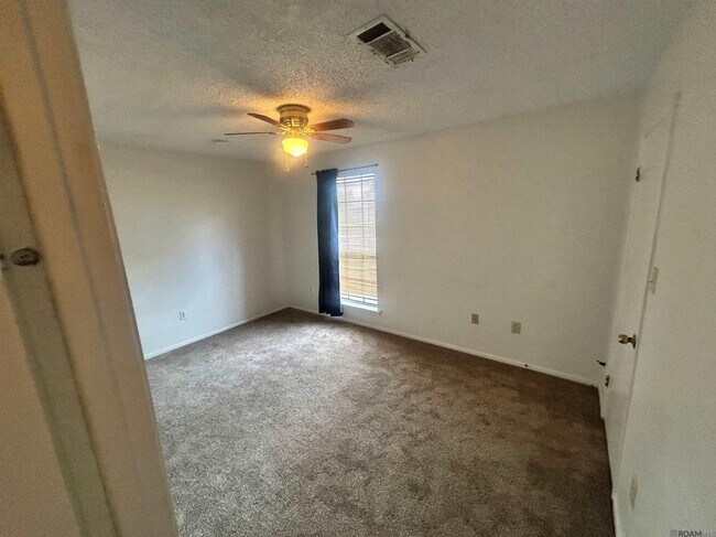 Photo - 4448 Stumberg Ln