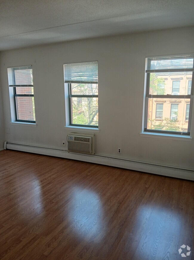 Building Photo - 112 W 128th St Unit 4 Rental