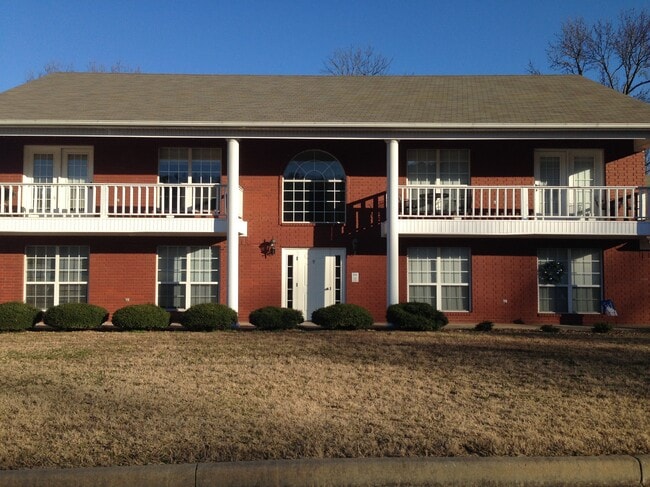 Building Photo - 9 S Joplin Loop Unit 9 S Joplin Loop Apt. B