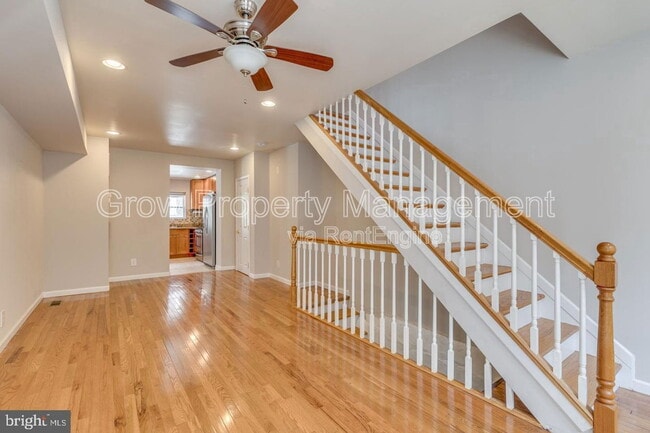 Building Photo - 331 Titan St Rental