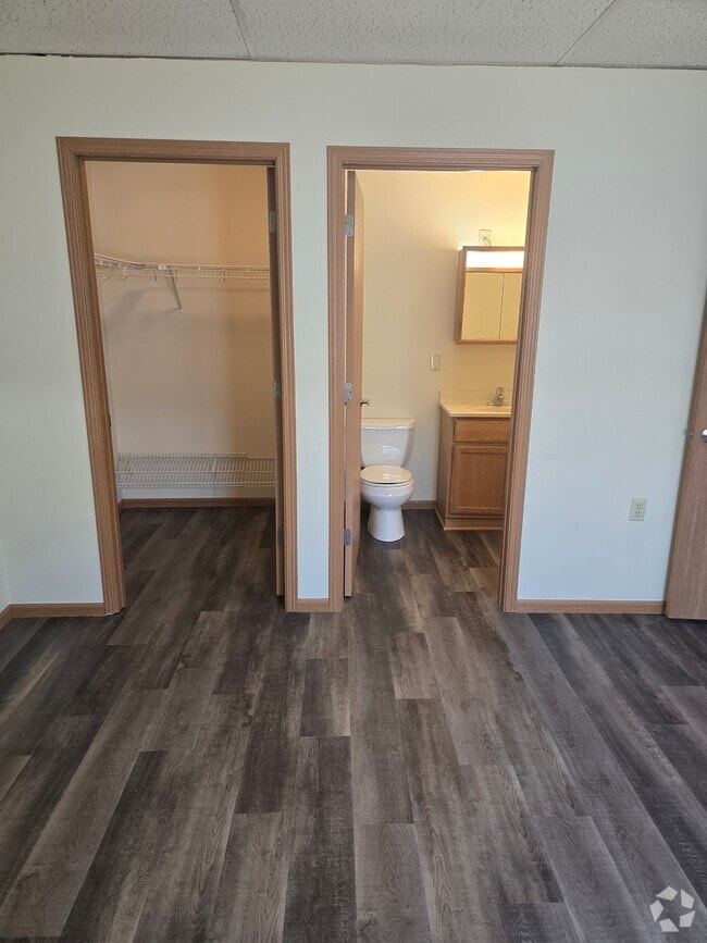 Building Photo - 114 2nd Ave N Unit 3 Rental