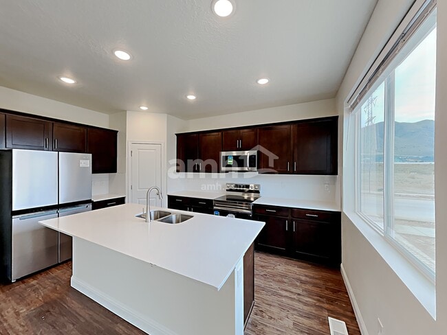 Photo - 2434 E Buckskin Way