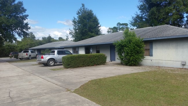 Photo - 3757 NW Huntsboro St Unidad 103