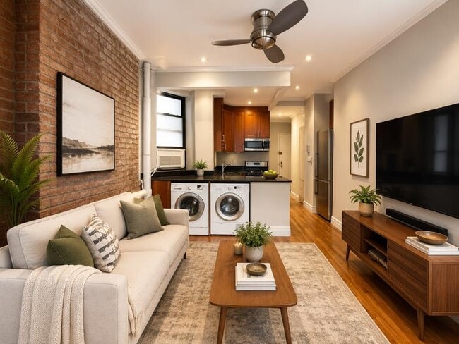246 Mott St Unit 13