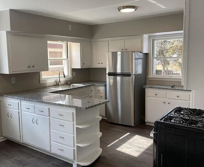 Photo - 5251 N 83rd St