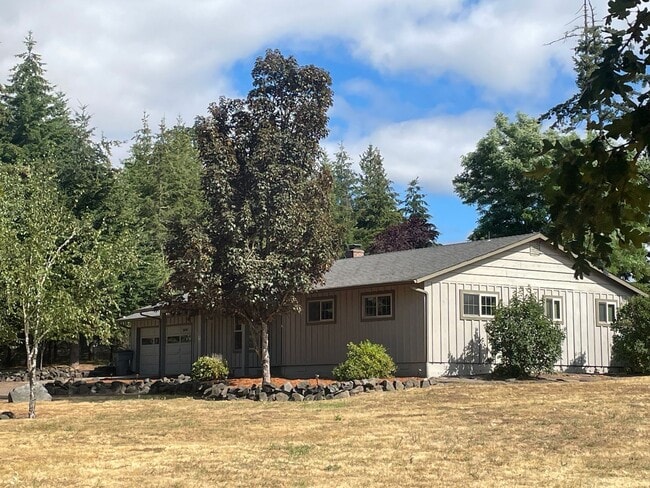 Photo - *COMING SOON* Spacious Home on 2 acres in the countryside of Sheridan
