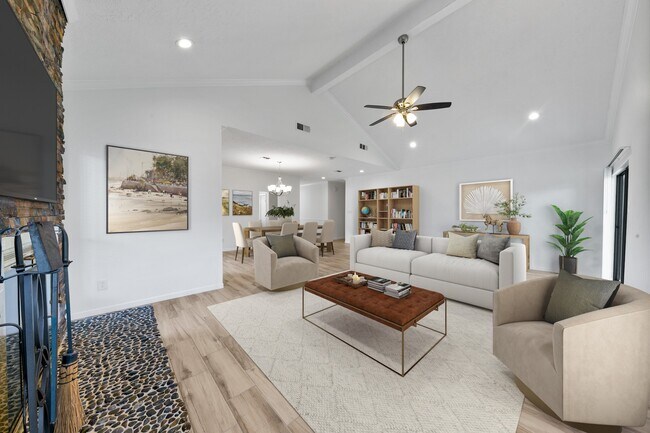 Photo - 819 Millpond Dr