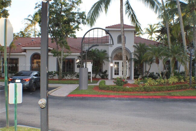 Building Photo - 9044 W Atlantic Blvd Unit 323