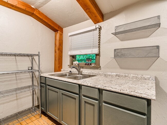 Photo - Unique with a Artsy Flare 2 Bed/1.5 Bath in Edgemere Park $995/month!