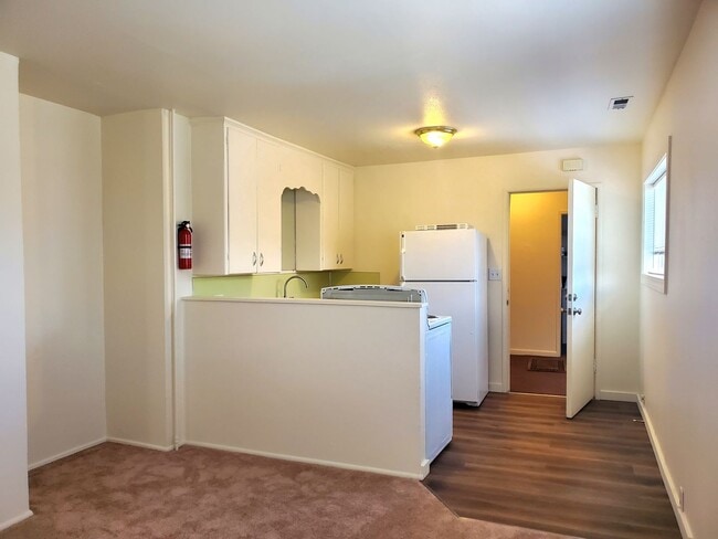 Photo - 1301 S 52nd St Unit #2
