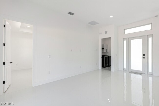 Building Photo - 1414 Jefferson Ave