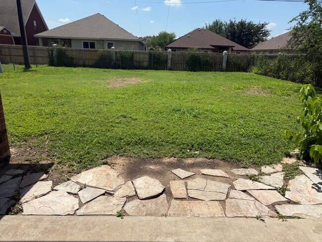 Photo - 3611 Amando St