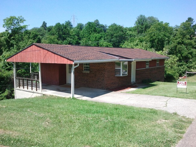 Photo - 15 Circle Dr
