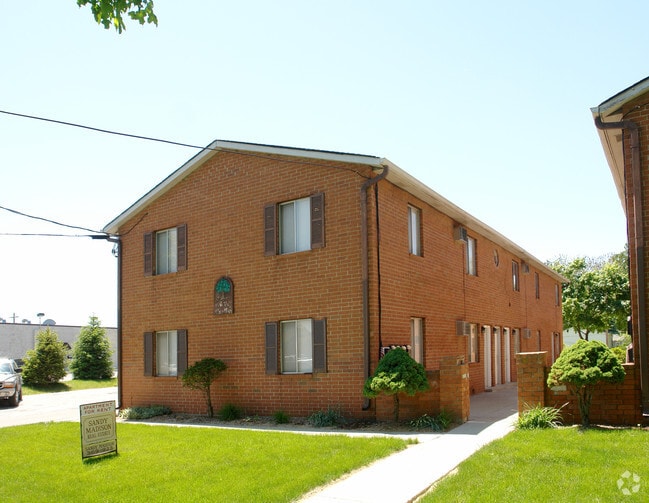 226 S Sandusky St Apartments For Rent in Delaware, OH