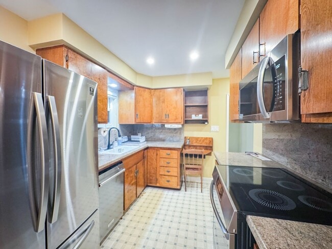 Photo - Beautiful 3bd 2 ba House