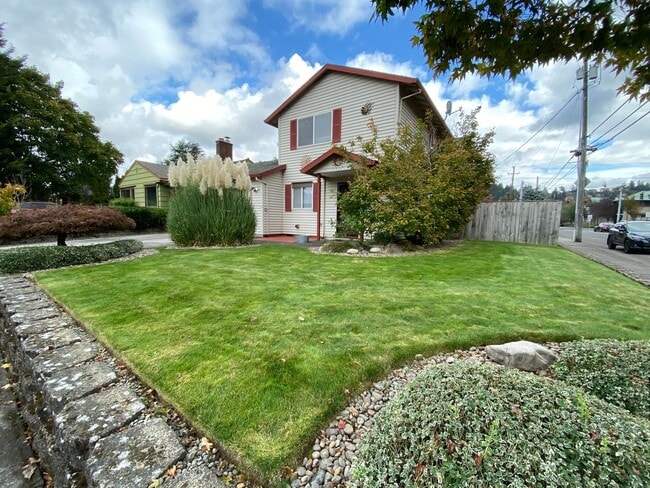 Photo - Great Duplex Unit with Attached Garage, Covered Patio, and Two Primary Suites