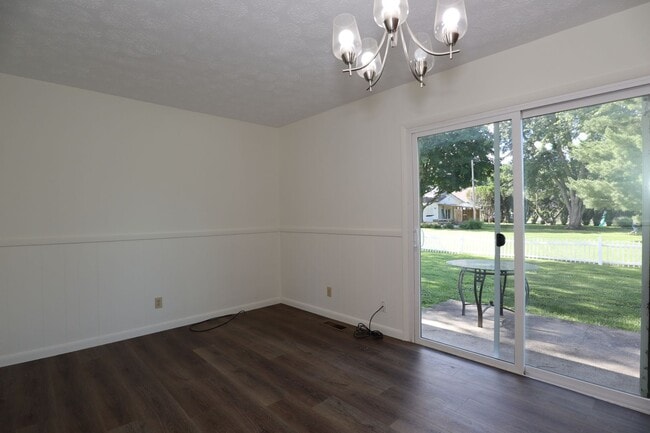 Photo - 3 Bedroom Thorntown Rambler!