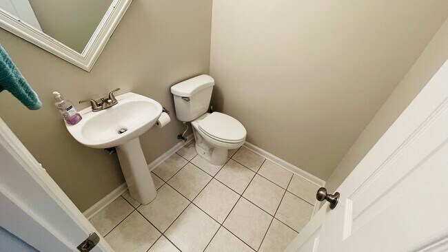 Photo - 2428 E University Dr Unit #1601